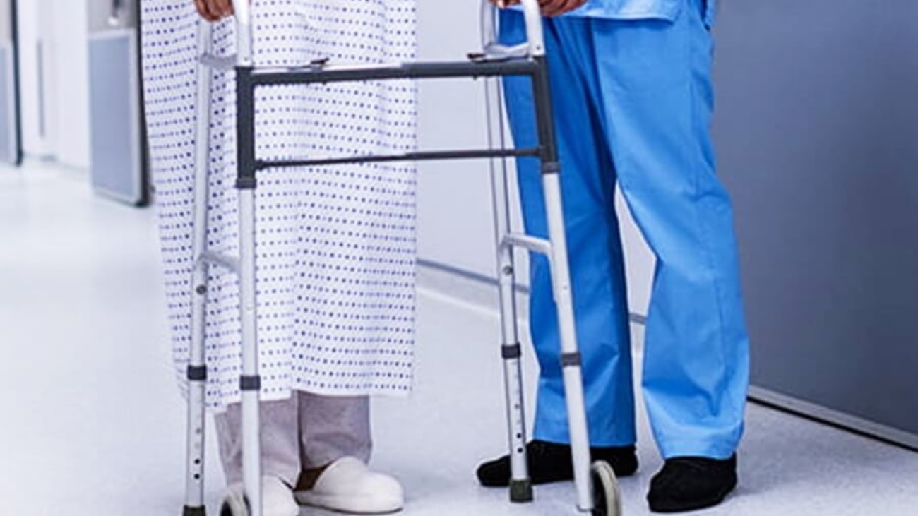 Recovery process in robotic Knee replacemnet surgery (1)