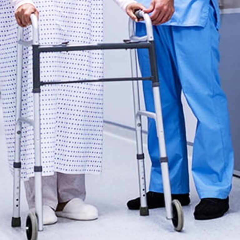 Recovery process in robotic Knee replacemnet surgery (1)